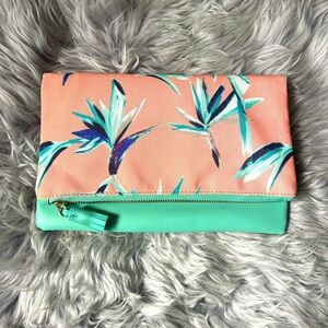 NWOT Rachel Pally Mint Pink Tropical Foldover Clutch w inner pocket